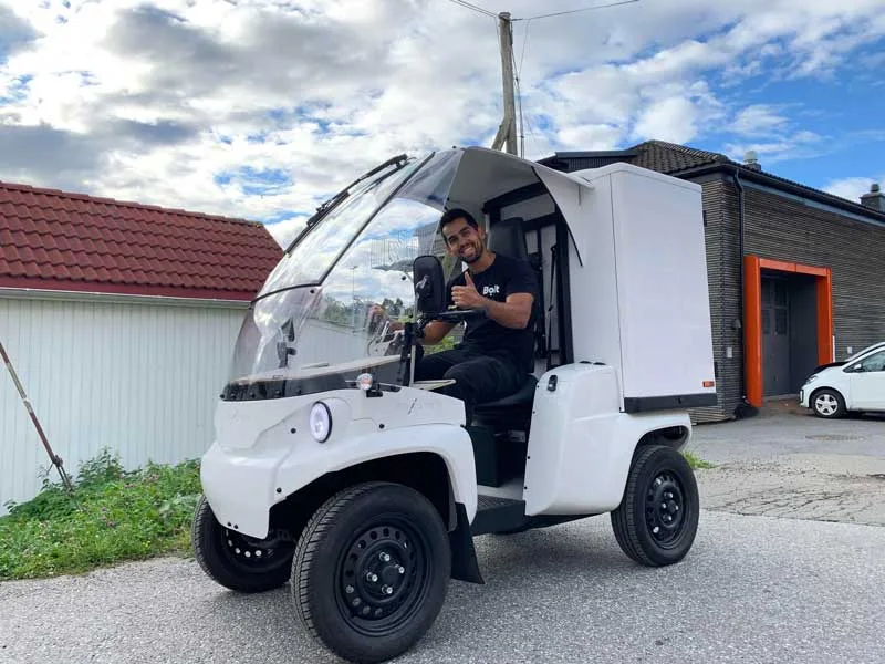 Tiago Dasilva, driver at Bolt with a big smile