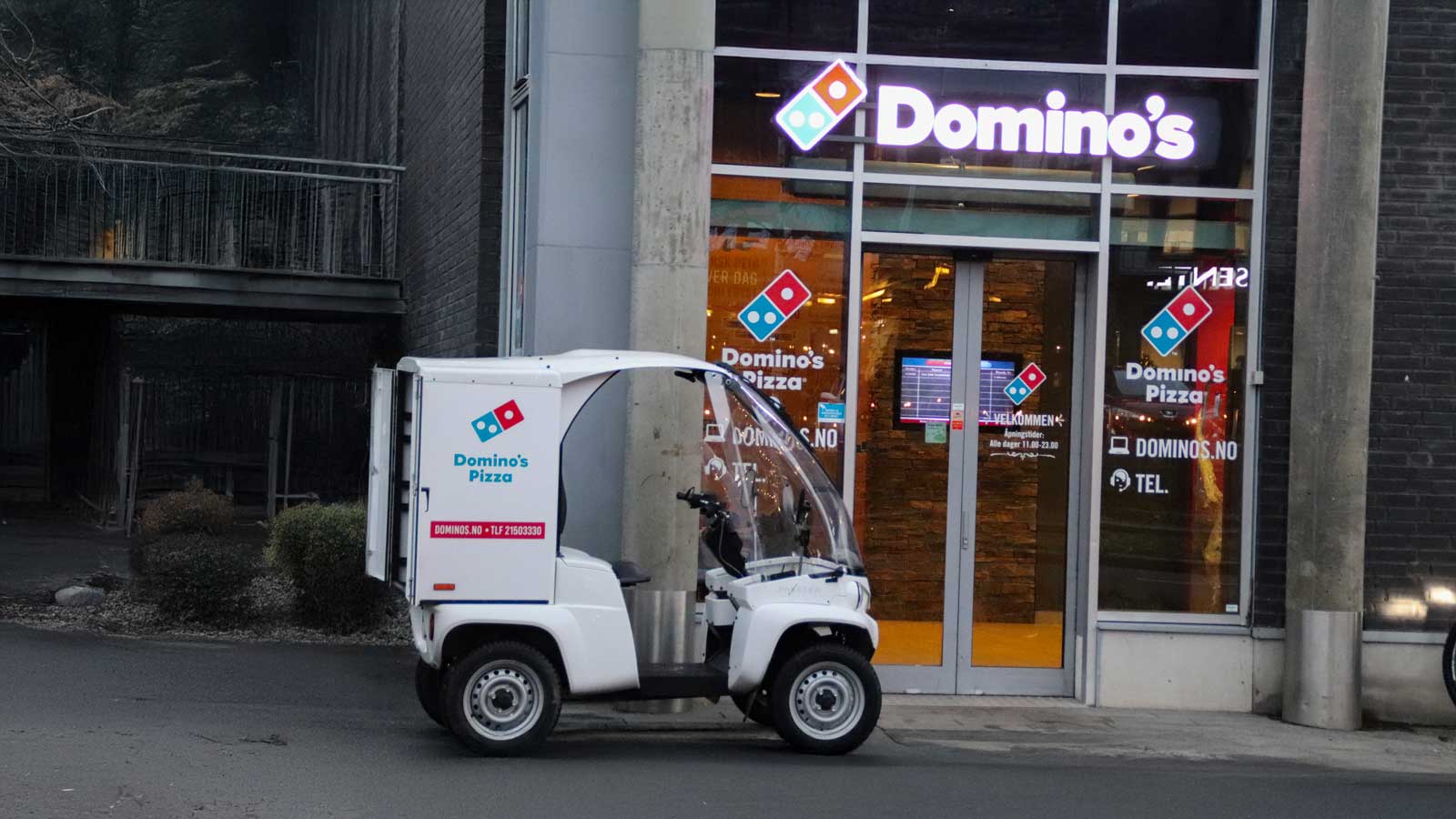 Featured image for “Domino’s delivers smarter with Paxster”