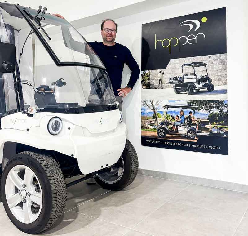 showing a Paxster inside Hopper