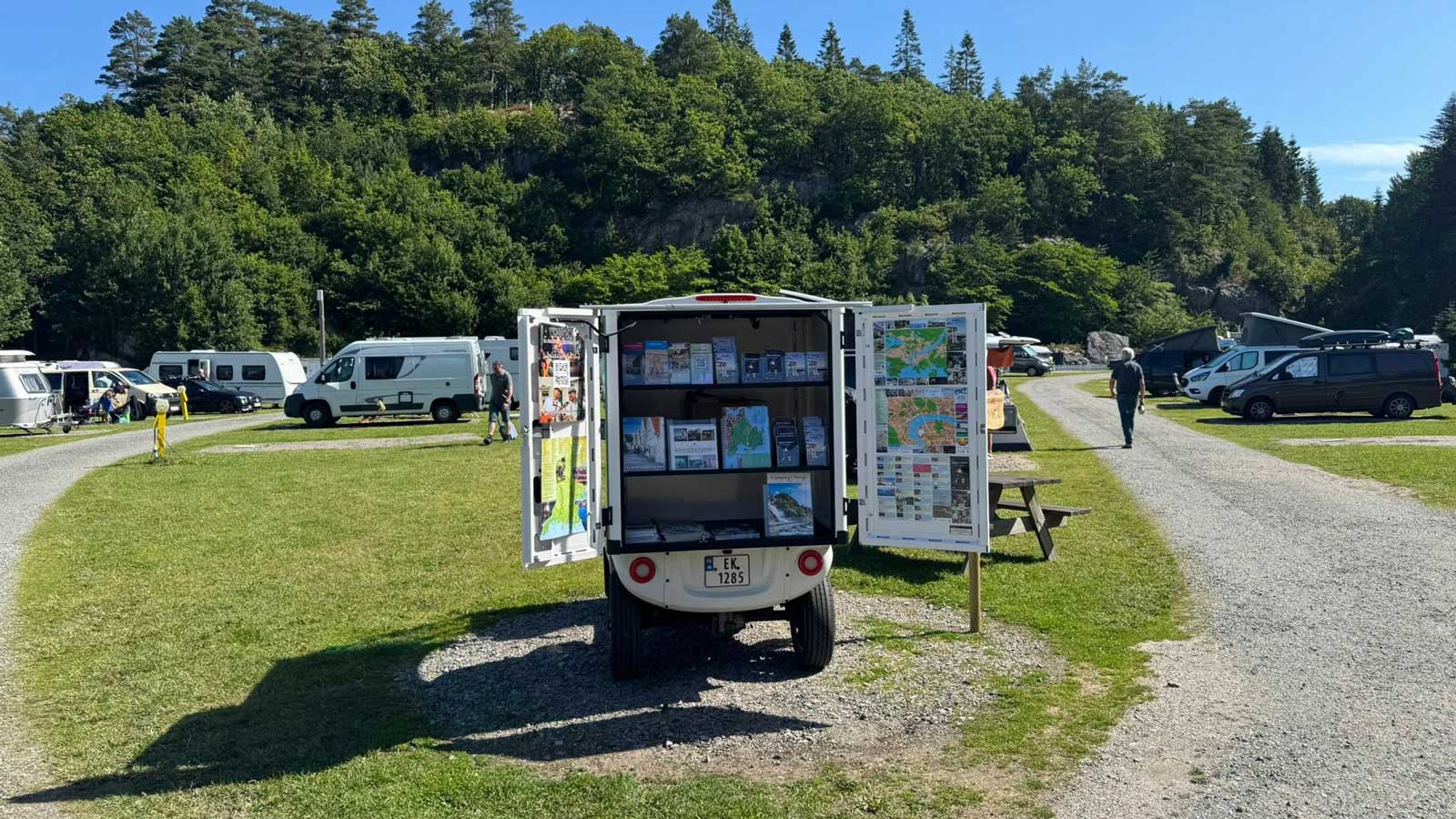 Featured image for “From postal vehicle to mobile tourist office”