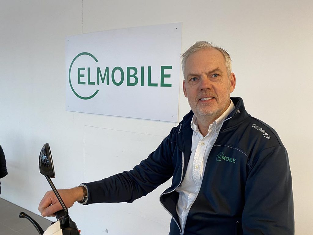 olav næsje er eier av paxster forhandler elmobile. Photo: Motormagazinet